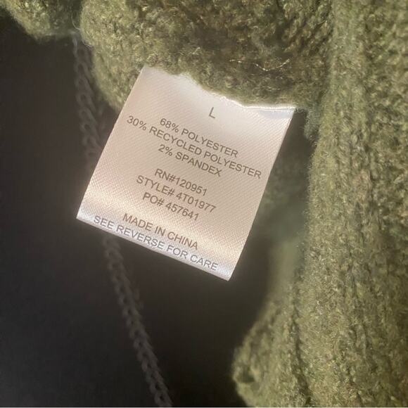 Pink Rose Green Cardigan zip Sweater with Collared Neckline NWT Large cozy olive - Picture 4 of 6